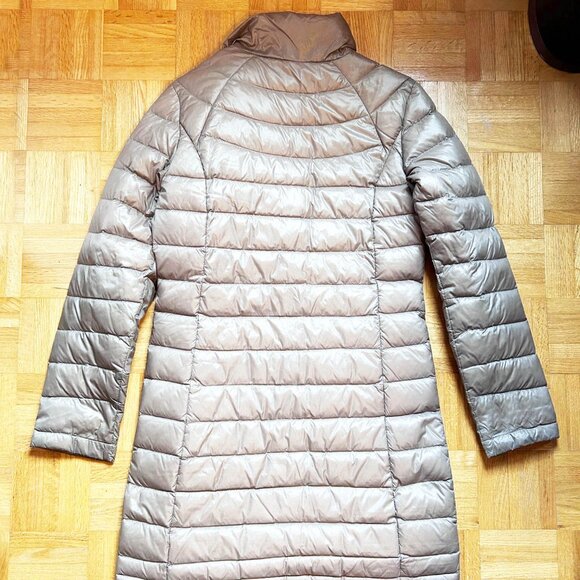 Calvin Klein Lightweight Premium Down PACKABLE jacket XS - Picture 4 of 6